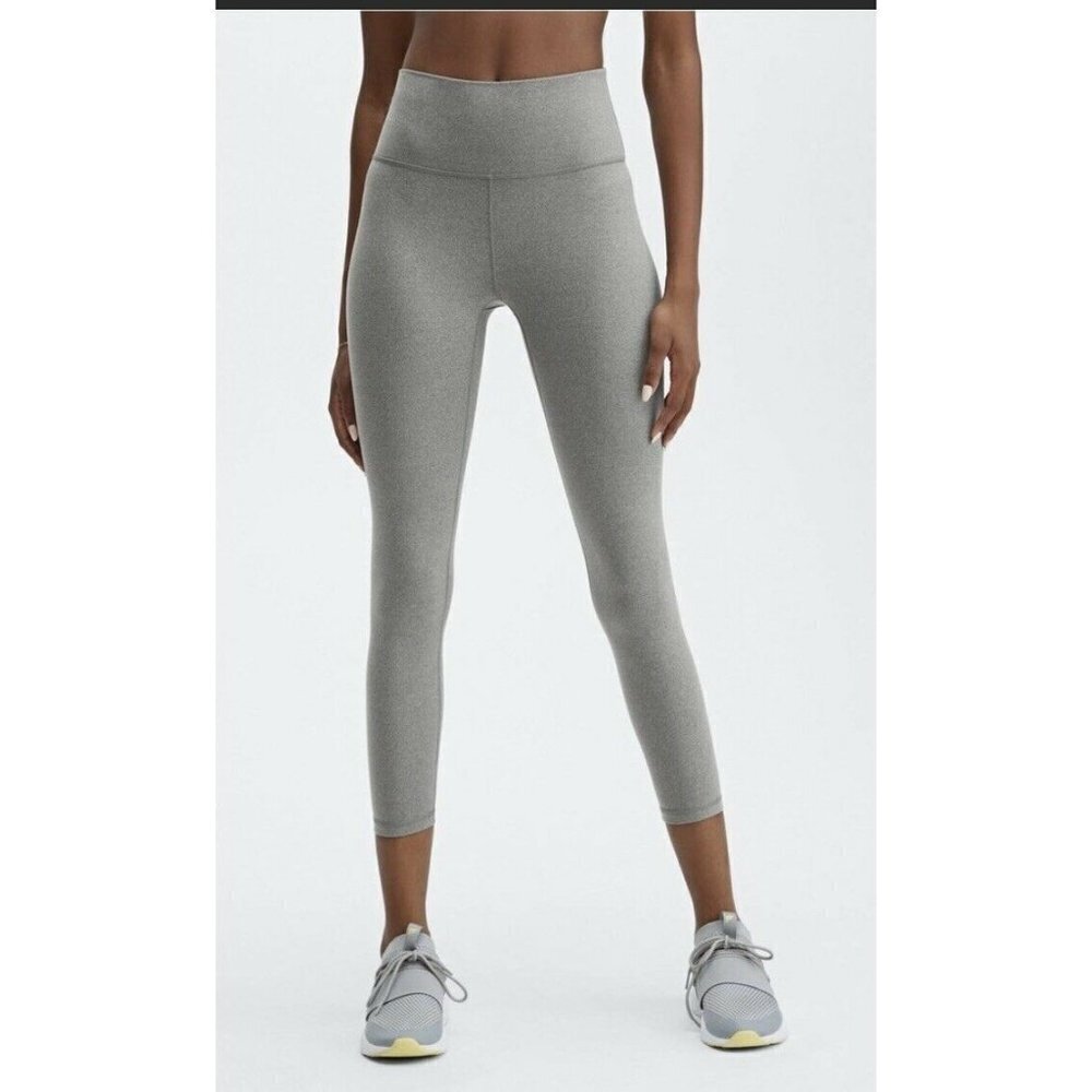 FABLETICS define high waisted crop leggings high rise gray SZ small